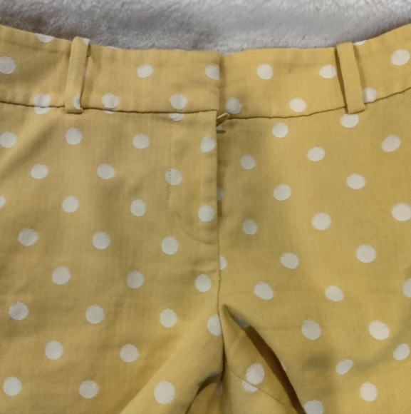 Ann Taylor yellow polka dot shorts - Picture 4 of 6